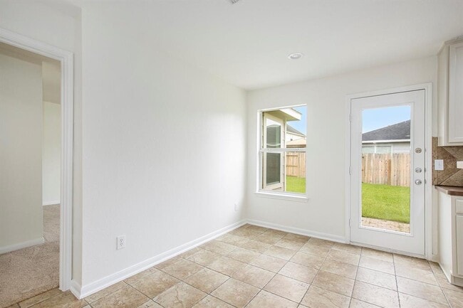 Building Photo - 7719 Serene Wood Ln