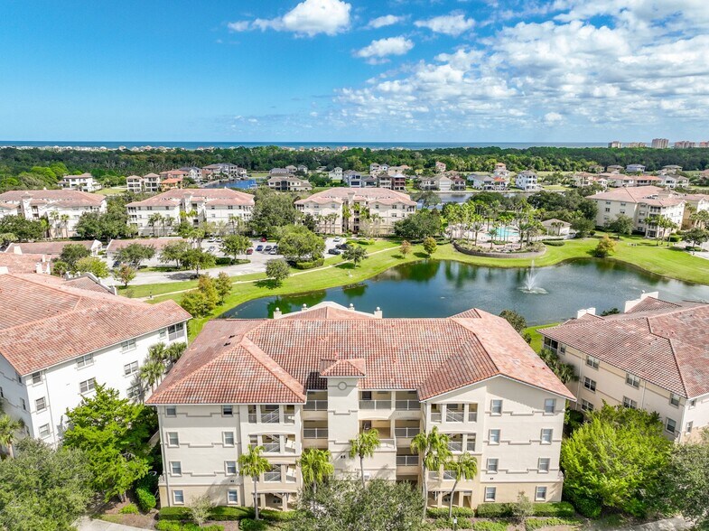 Building Photo - 85 Riverview Bend N