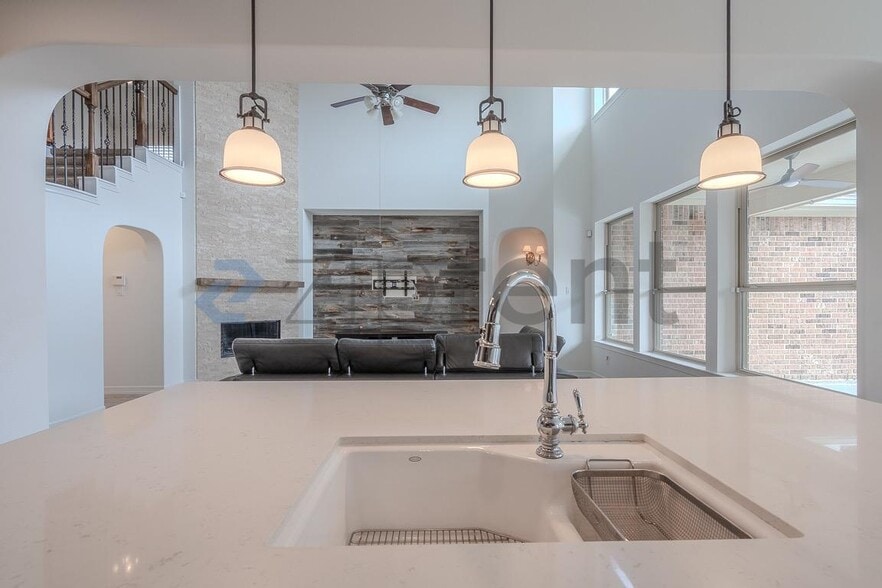 Building Photo - 2111 Catamaran Cove Dr