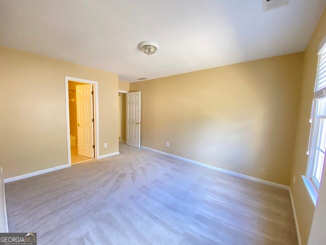 Building Photo - 1606 Cascade Overlook
