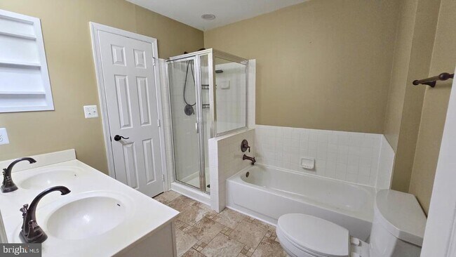 Building Photo - 4248 Ashmere Cir