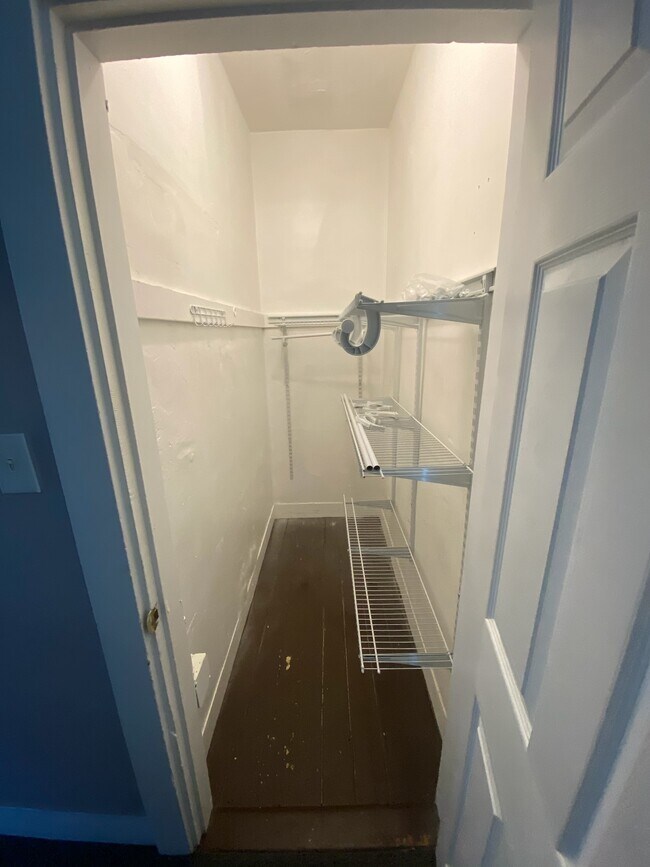 Building Photo - 59 Foster St