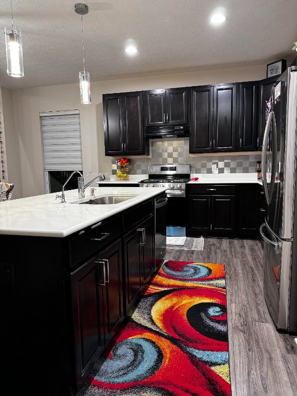 Building Photo - 731 Holbrook Dr