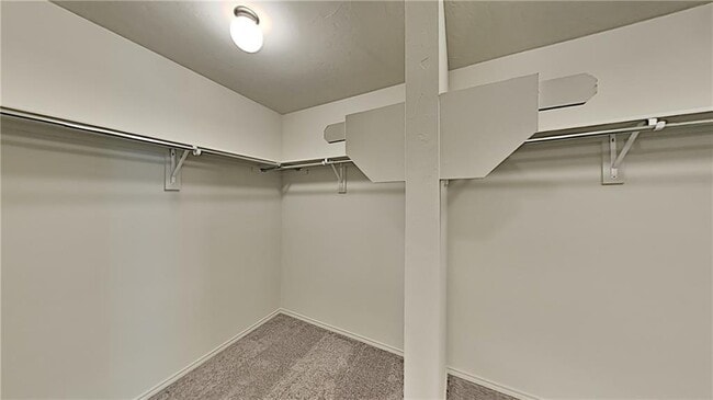 Building Photo - 1925 Timber Dale Dr