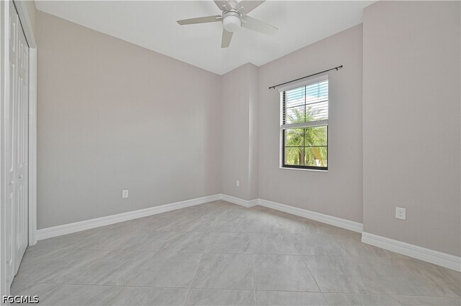 Building Photo - 28076 Foxrock Ct