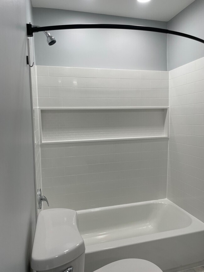 Building Photo - 14369 Newbern Loop