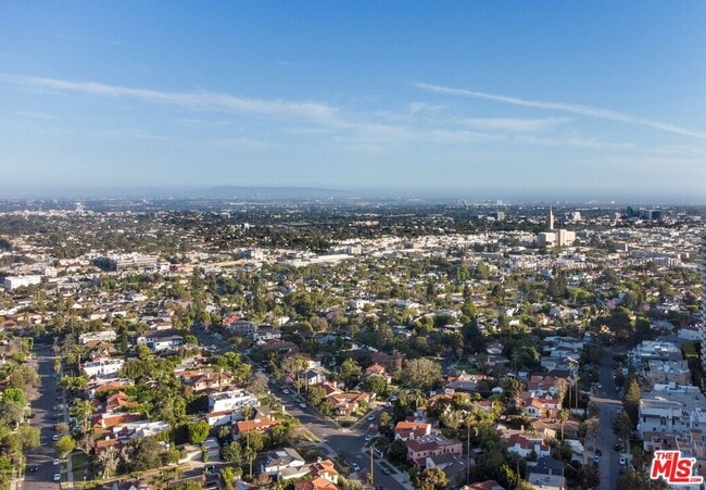Primary Photo - 10430 Wilshire Blvd