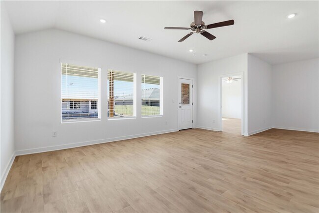 Building Photo - 3041 Amarillo Way