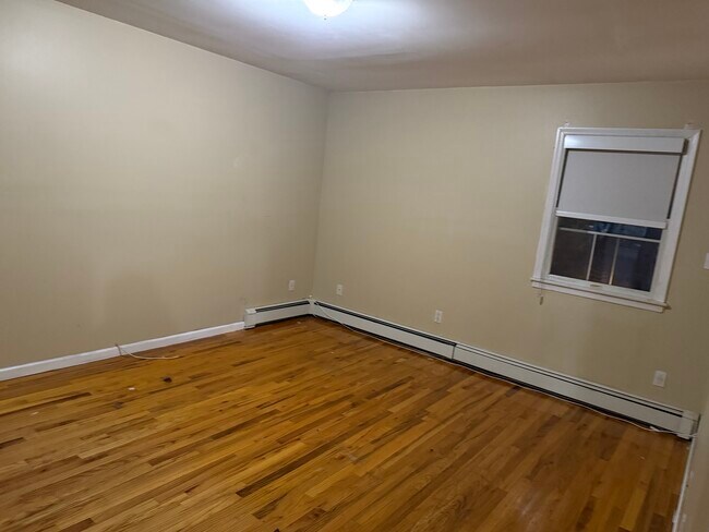 Building Photo - 1336 K St