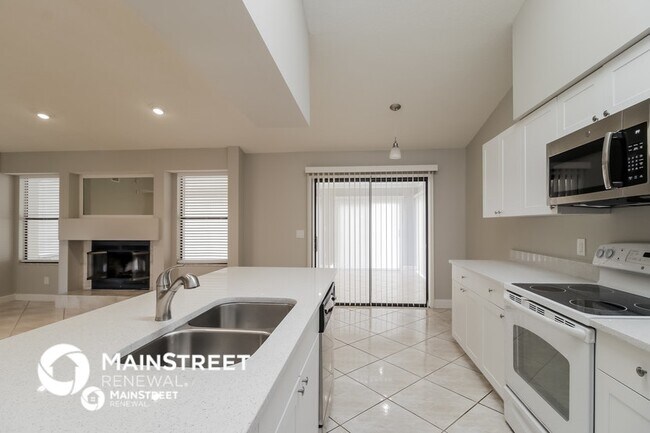 Building Photo - 1851 Calmar St NW