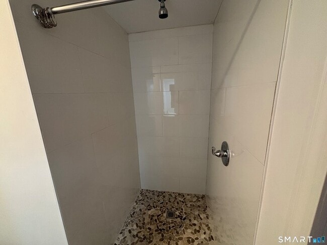 Building Photo - 76 Cannon St