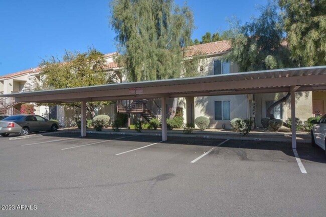 Building Photo - 7101 W Beardsley Rd