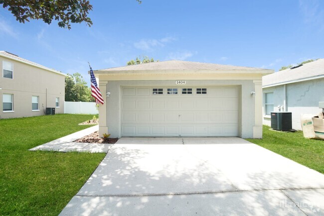 Building Photo - 1404 Marsh Wood Dr