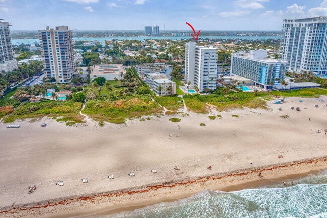 Building Photo - 3640 N Ocean Dr