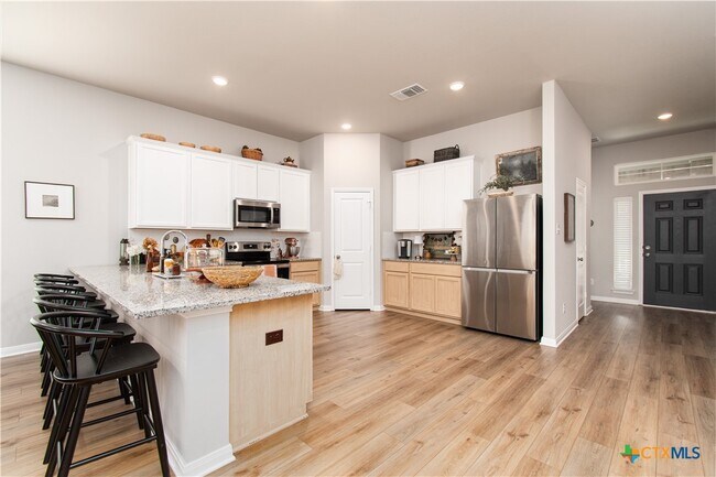 Building Photo - 2161 Meridian Lp