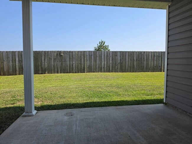 Building Photo - 6229 Redberry Dr