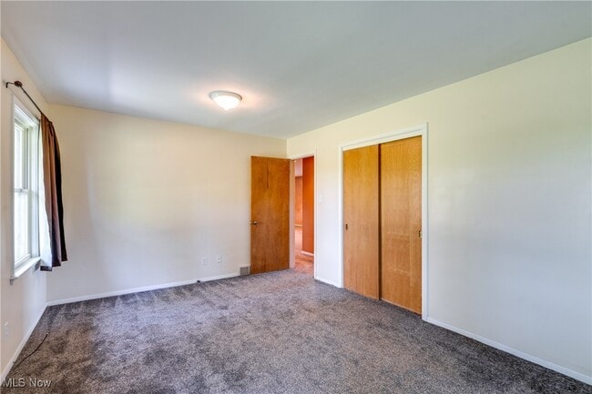 Building Photo - 4017 Bellaire Ln