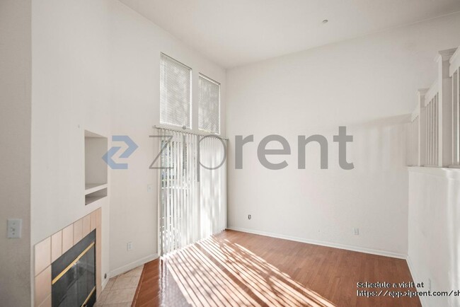 Building Photo - 1266 Koi Terrace