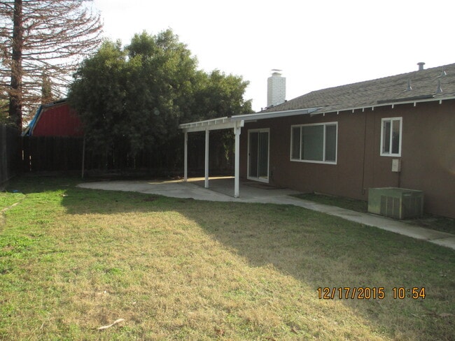 Building Photo - 1521 Clevenger Dr