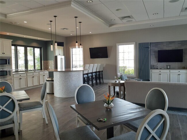 Building Photo - 8214 Hanoverian Dr