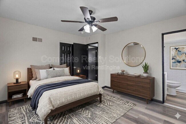 Building Photo - 5150 Wallingford Dr