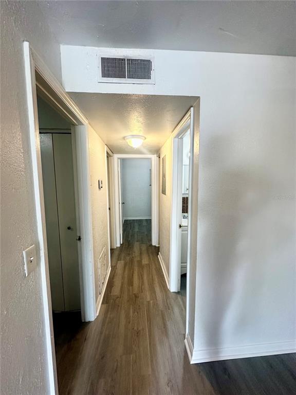 Building Photo - 5527 Bryson Dr