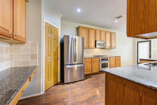 Building Photo - 14559 Gleaming Rose Dr