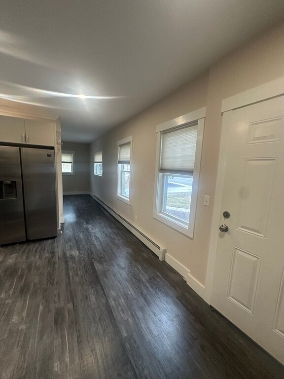 Building Photo - 105 Elm St