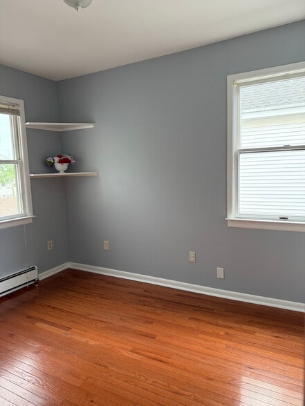 Common area - 137 Baldwin St