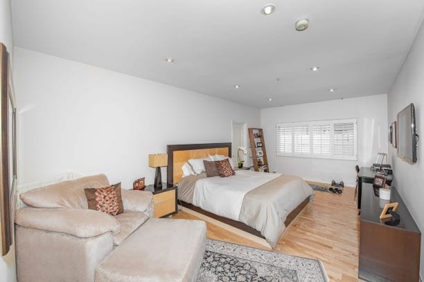 Master bedroom - 1315 S Saltair Ave