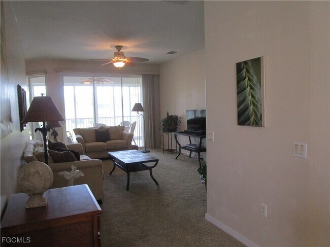 Building Photo - 14571 Grande Cay Cir