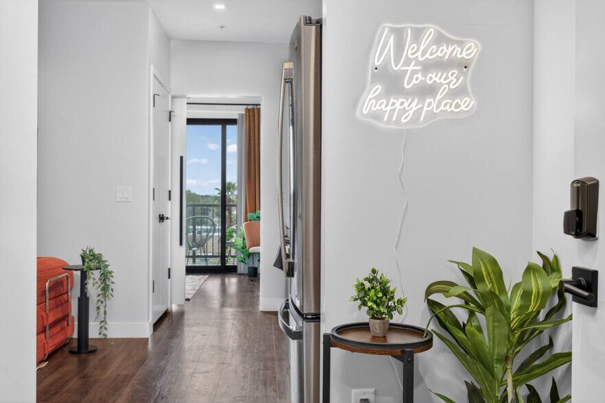 Building Photo - 4225 N 32nd Pl