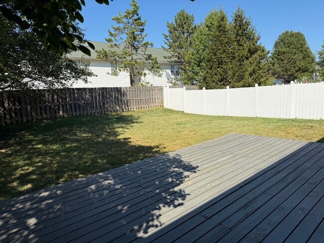 Building Photo - Spacious 3BR 2BA w/ Fenced Yard • 2-Car Garage  • Deck & Patio near Pickerington Schools