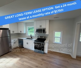 Building Photo - 1712 Blandford Dr