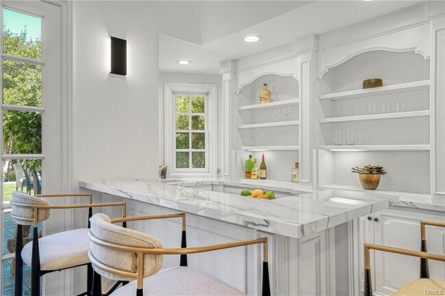 Building Photo - 20315 Howard Ct