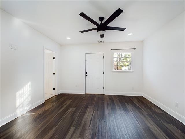 Building Photo - 4114 N Robertson St