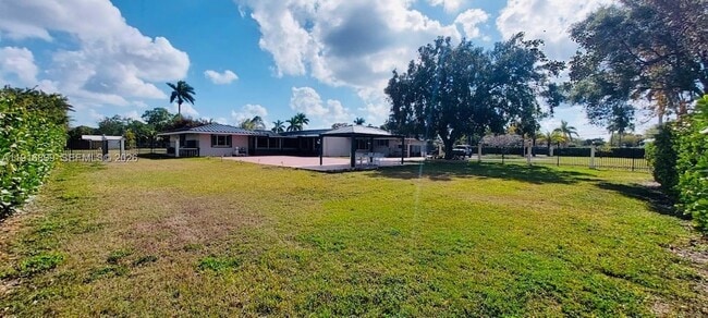 Building Photo - 29325 SW 182nd Ave