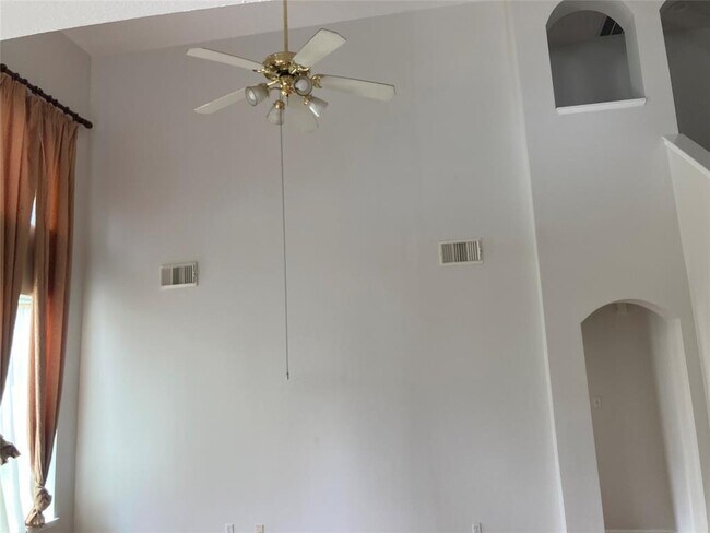 Building Photo - 8522 Chickamauga Ln