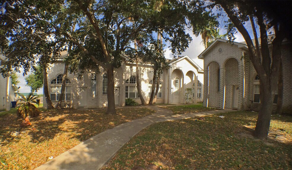 Building Photo - 2501 N I St