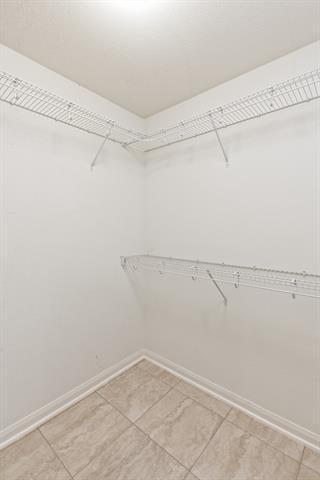 Building Photo - 1829 Persimmon Dr