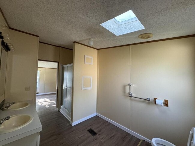 Building Photo - 13 NE 5th Rd Lot 10 Lamar, Mo 64759