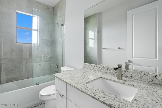 Building Photo - 2314 NW 33rd Pl