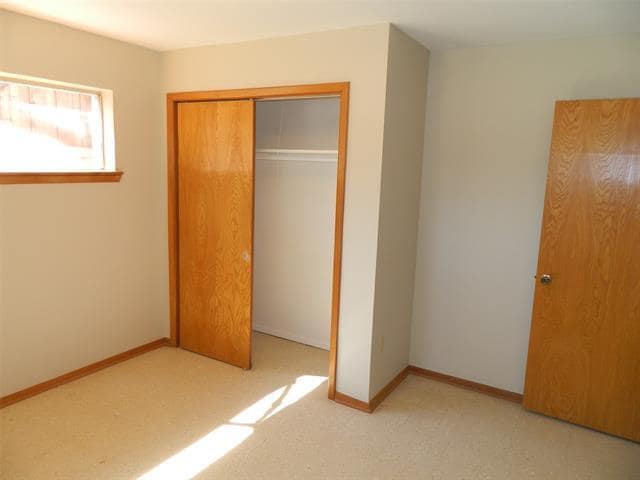 Building Photo - 203 N Main St