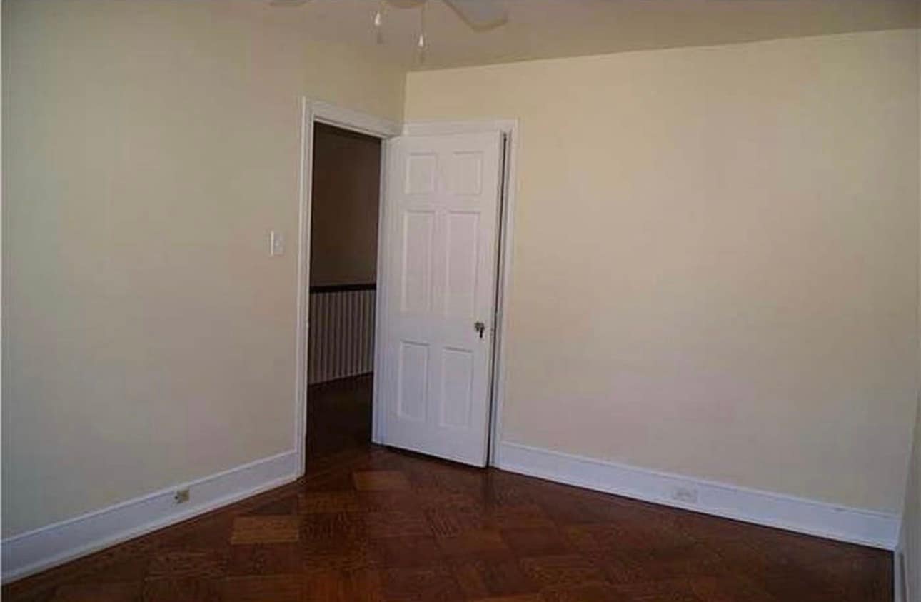Building Photo - 173 Stoneway Ln