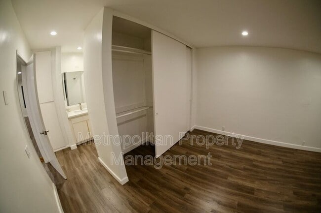 Building Photo - 4600 Lamont St