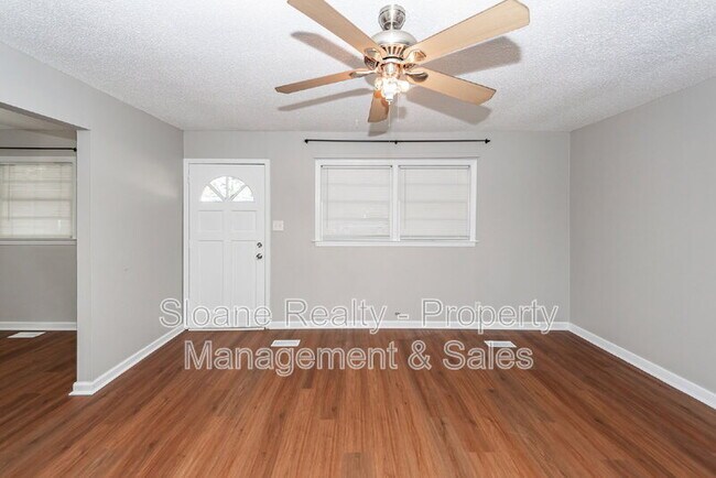 Building Photo - 1520 N Avalon Cir