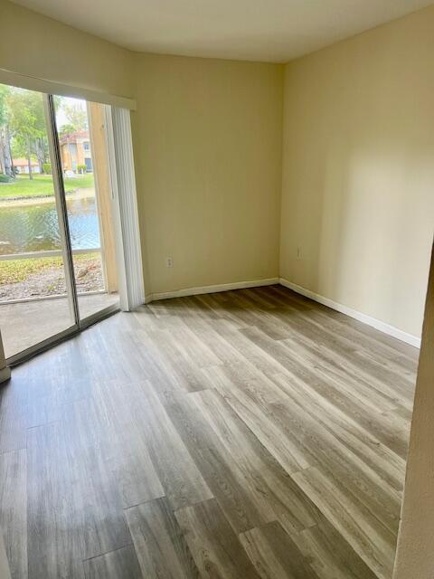 Building Photo - 4879 Via Palm Lakes