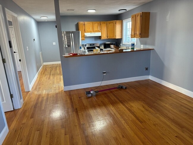 Building Photo - 610 Washington St