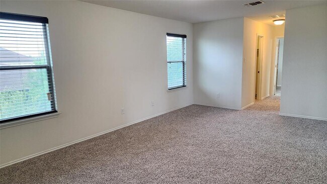 Building Photo - 1109 Strickling Dr