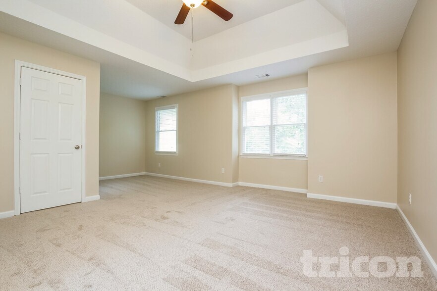 Building Photo - 53 Abbington Ln